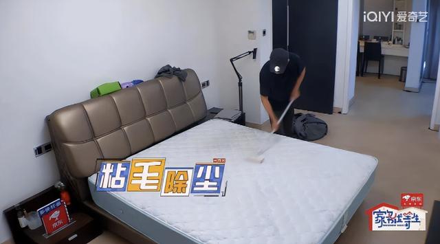 从主持人到"精神病"	，49岁无妻无子的李维嘉，给不婚人士提了个醒