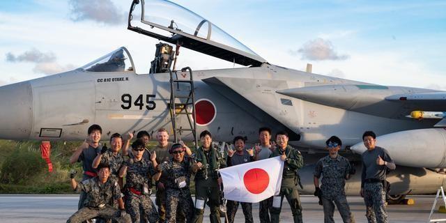 突发特讯！美国通告全球：特朗普施压高市别在台湾问题上挑衅