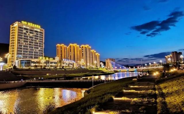 双节文旅图鉴——成县的山水、烟火与文脉，藏着最动人的假日记忆