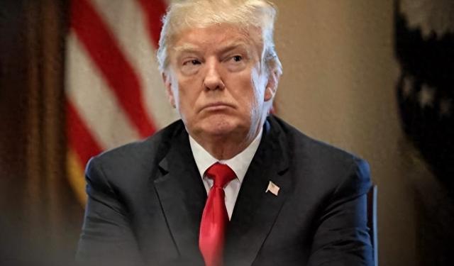 特朗普果然变脸了，红线问题不再谨慎，对中国打出最敏感的一张牌