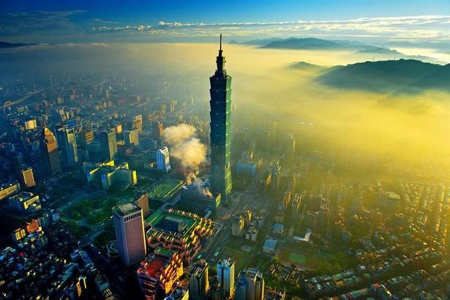 打蛇打七寸，台当局坐不住了，大陆一声令下，台湾地区军工产业面临大片瘫痪