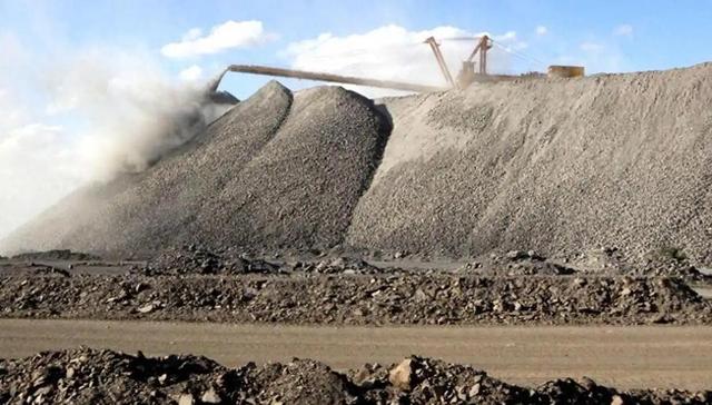 硬扛两个月	，日本不行了，中方第四波制裁开始，高市想见中方