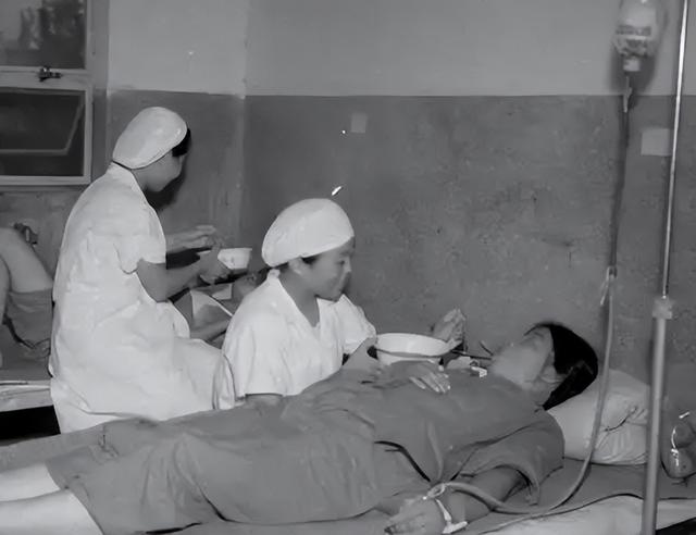 中国将迎来前所未有的死亡高峰？专家给出答案：是这些因素导致的