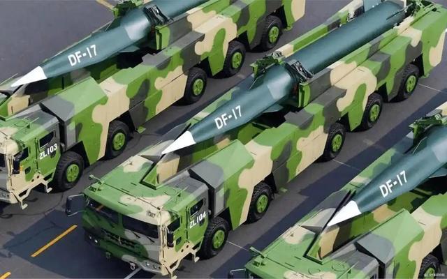 日本天皇急召高市早苗，有要事交代！美国提醒日本：小心被中国揍