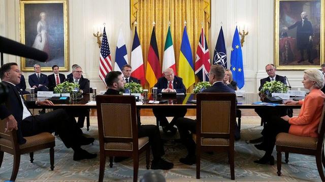 美联储易主在即，欧洲忍不住要打组合拳，黄金开始挑战美债地位