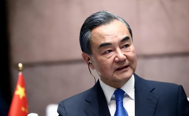 高市仍不死心！中方发出最后警告，中日爆发战争的可能性有多高？