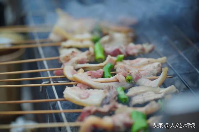 百万职工游巴蜀 | 重庆高铁直达的17℃夏天，高山湖泊 × 温泉瀑布×火把节！趁现在人少赶快冲！