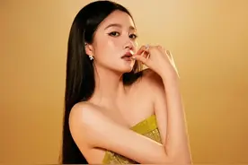 明星中秋营业：关晓彤穿高定、金晨惊艳、赵露思仙女下凡！图片