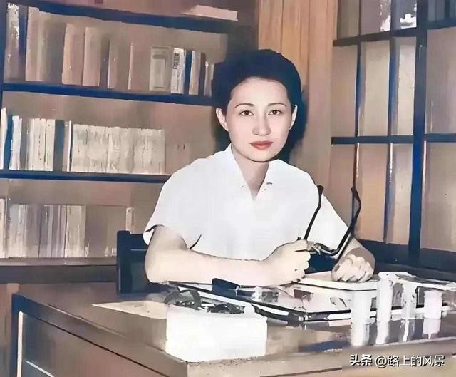 这是张学良老婆赵四小姐真实样貌，并非演员饰演而是货真价实真品