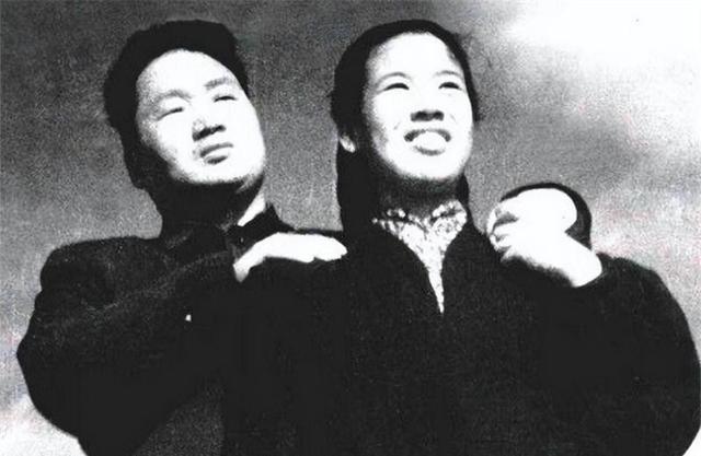 毛岸青晚年常常独自流泪，邵华问及原因，他总是回答：我想妈妈了