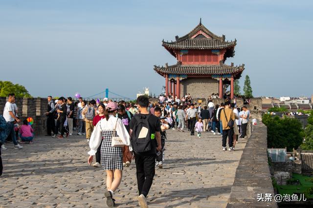 襄阳古城为何要“赶人”？真相来了！三年后它会让你的体验感爆棚