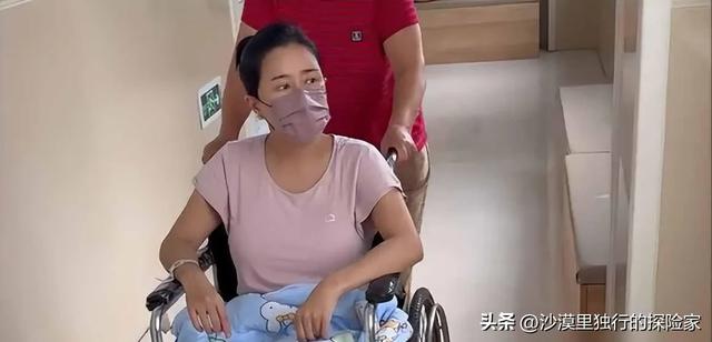 香港三级片女星下嫁农村，曾不雅照满天飞，如今42岁官宣怀孕。