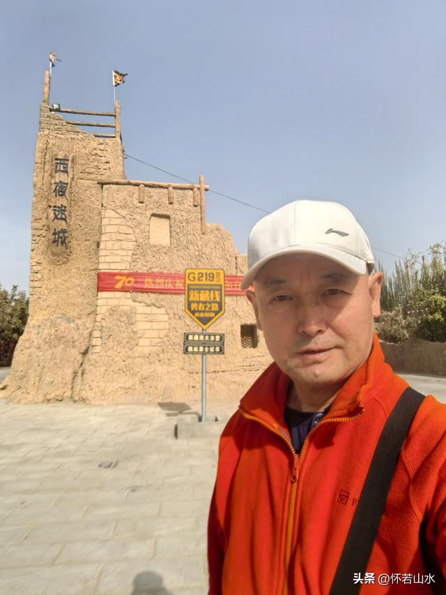 2025环南疆沙漠铁路背包自由行日记(3)---新藏公路零起点叶城打卡