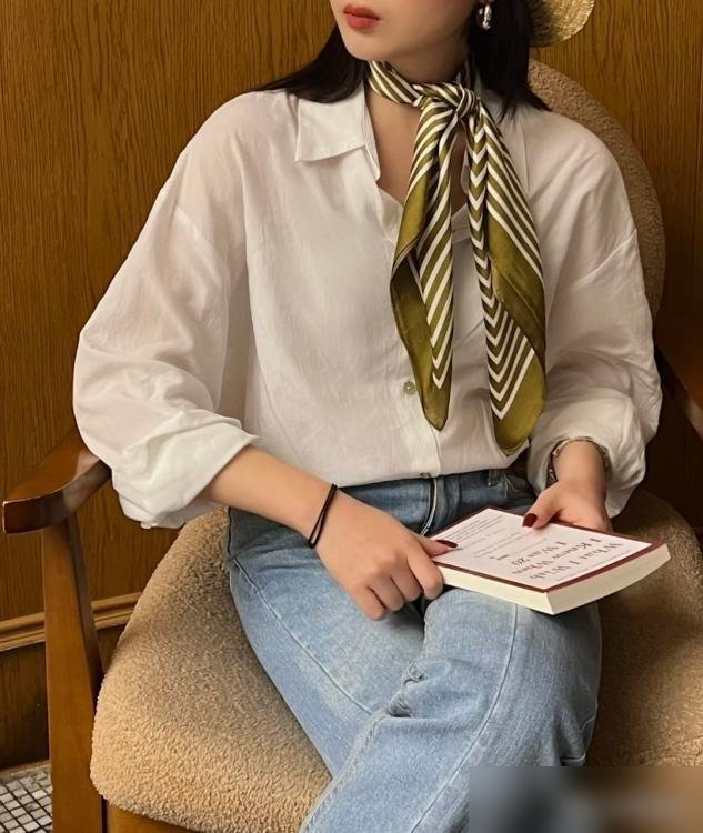 原来“丝巾”用对了这么洋气、高级？学杨采钰这样搭衣服，太美了