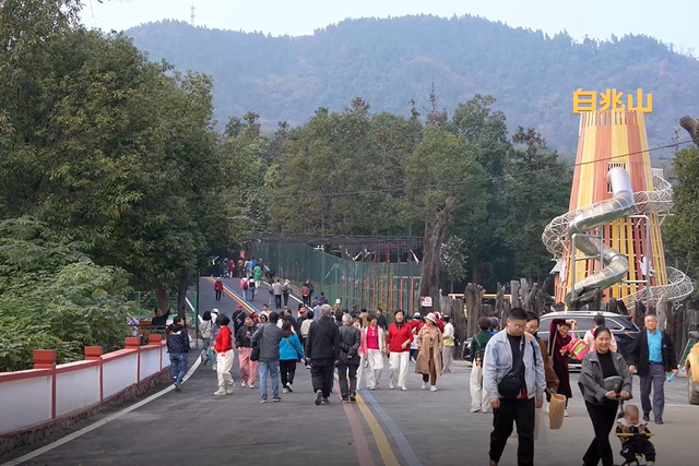 诗画安陆迎客来！白兆山巅，赴一场与诗仙的千年之约