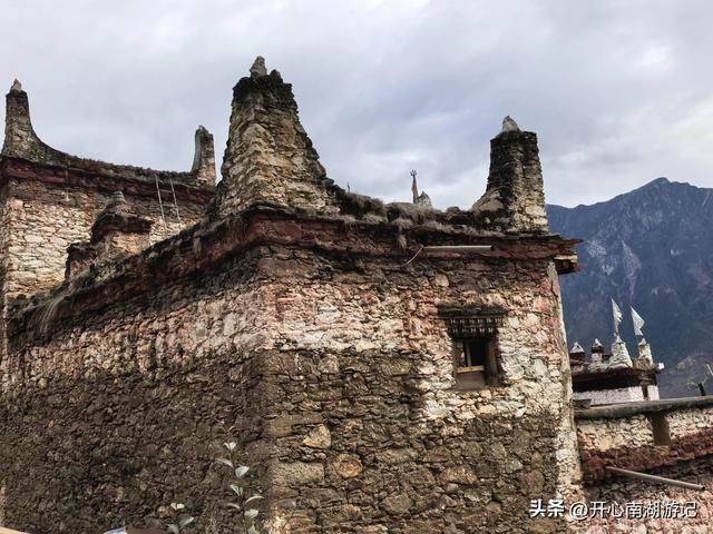 喀什经317到成都，色达县-都江堰，甲居藏寨、理小路、桃坪羌寨