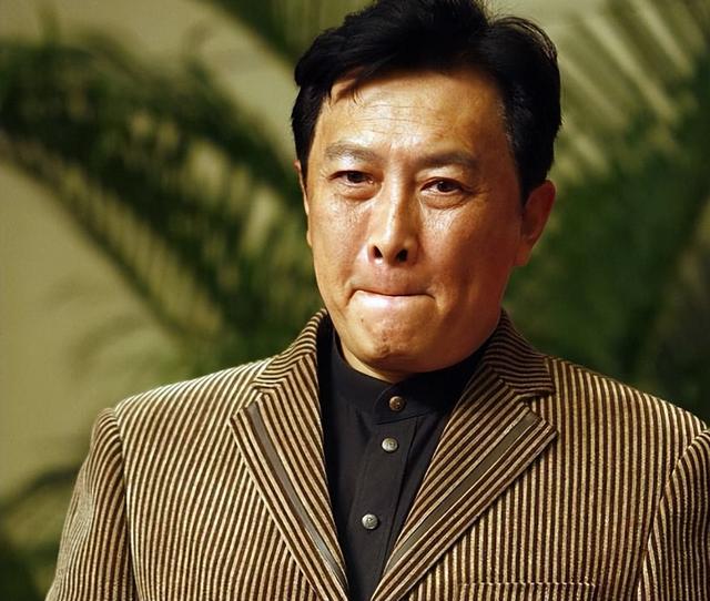 93阅兵结束不到一周，担心的事情还是发生，唐国强受嘲王雷被牵连