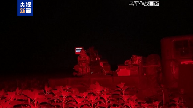 俄称袭乌军用机场 乌称击退俄进攻