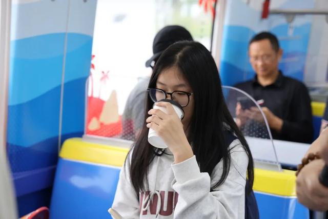 发现团打卡三亚！解锁椰风海韵新视角