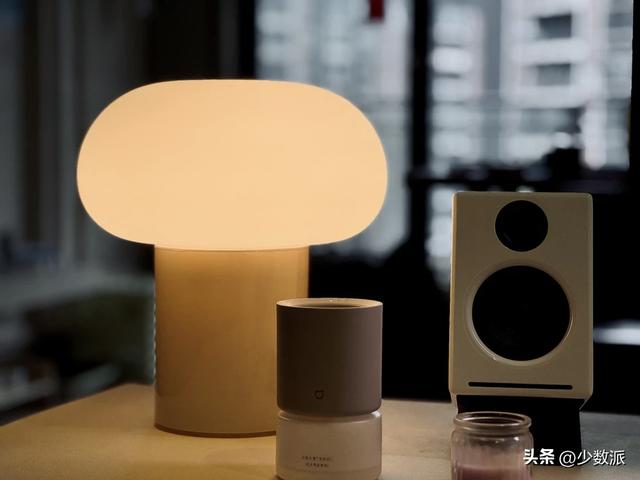 入手梦寐以求的桌面音箱，我终于圆上了学生时代「完美桌搭」的梦