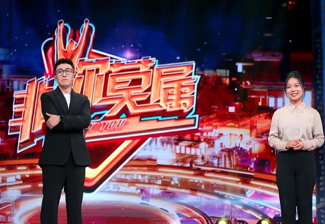 善恶终有报，曾经在求职节目里咄咄逼人的老板，如今竟沦落成这样