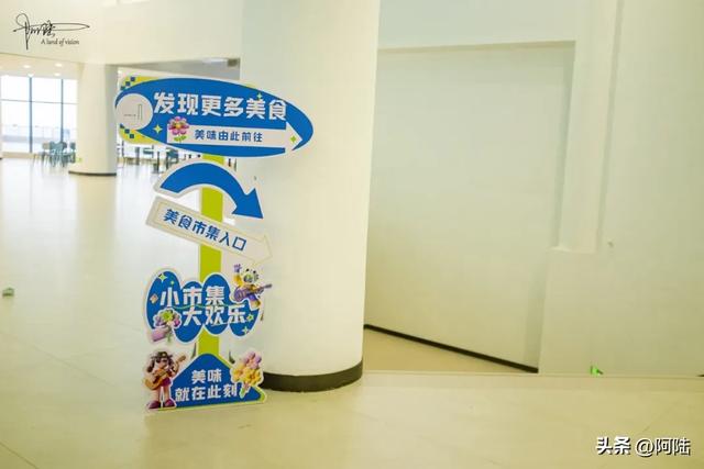 “桥遇三叠纪,云渡花江水”,这个服务区悄然成为贵州最火新地标