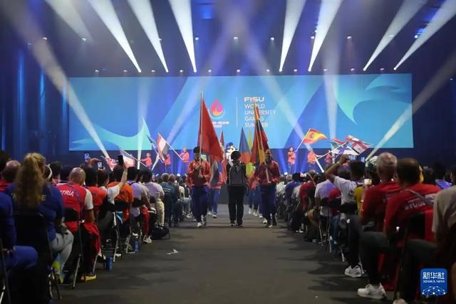 世界大运会落幕！金牌榜对比：美国28枚，日本34枚，中国让人意外