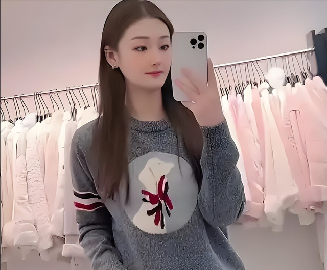 离婚四年后	，大衣哥终于等来好消息，前儿媳陈亚男悔的肠子都青了