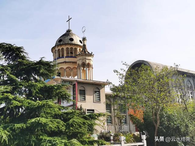 在西安这最年轻的区，山水田园人间烟火，能满足你对生活所有期望