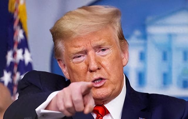 果然不出中国所料：一回国，普京就办了两件大事，特朗普高兴早了