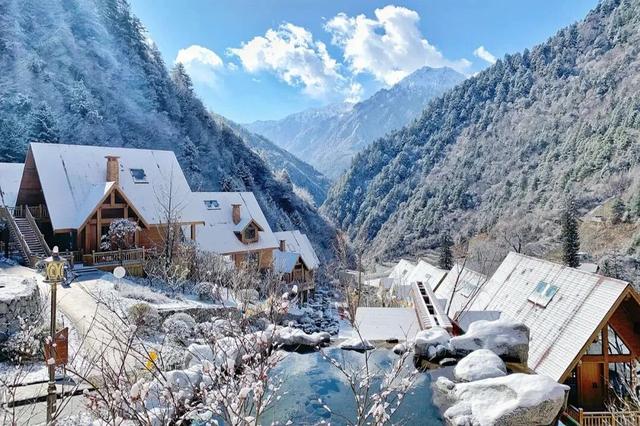 等了一年的雪地温泉，果然没让人失望~