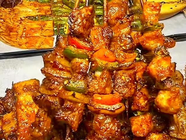去了一趟广西河池旅游，吃到了8个特色美食，尤其第五个，最爱！