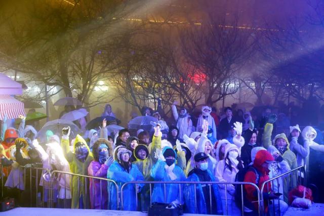 冰雪“冷”资源，带“火”庐山冬季旅游