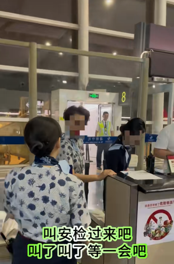 老外带火机坐飞机后续，当事人直播发声，3大疑点全解开