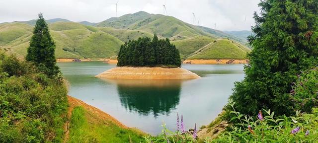 桂林：欢聚在天湖国家湿地公园！