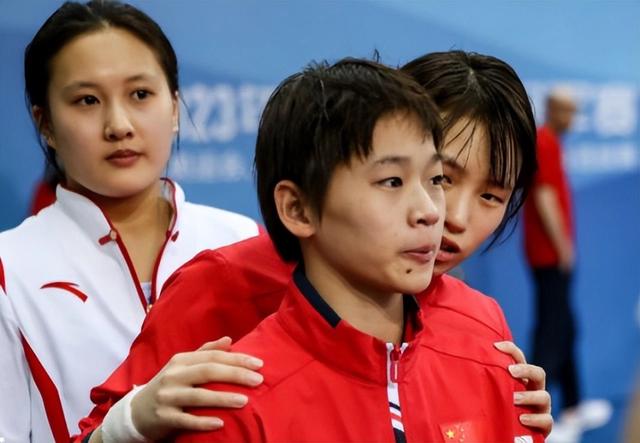 远离“造神”陷阱，经济学家发文抨击，揭开全红婵令人担忧的现状