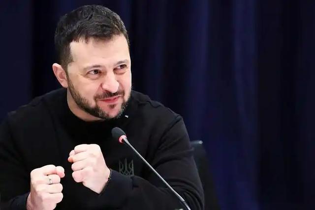 2035年才交付！泽连斯基太冒险，斥巨资买法国百架“阵风”