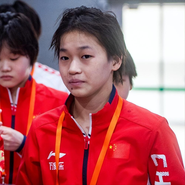 担心的事还是发生了，陈芋汐含泪说出心声，暴露了一个圈子的恶俗