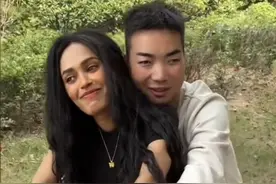 河南小伙娶非洲女模特，颜值逆天身材傲人似舒淇，彩礼只要1万元图片