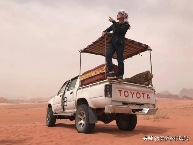 旅行能赚钱？我背包21年，写7本书，开十几家青旅
