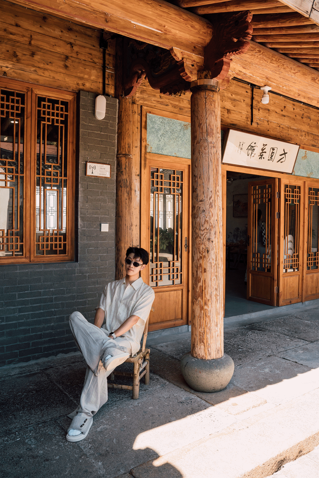 一大波帅哥美女来袭！在泗礁岛拍出杂志大片轻而易举！