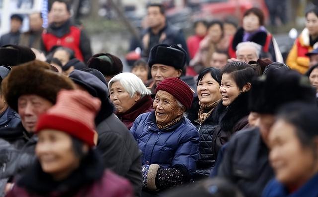中国将迎来人口死亡高峰？22年去世1041万人，23年1110万，去年呢