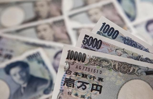 中美日三国负债对比：美国40万亿，日本9.1万亿，中国如何呢？