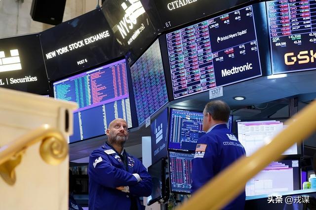 巨头疯砸千亿入场！大佬却套现58亿离场，AI泡沫比互联网还虚？