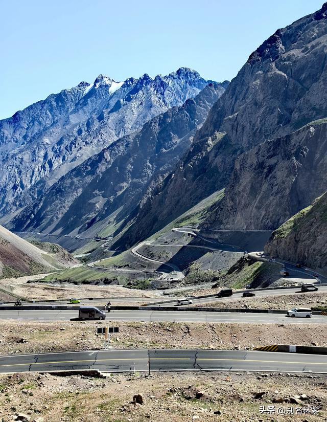 自驾新疆，走大名鼎鼎的独库公路和百里画廊，霍城看薰衣草（4）