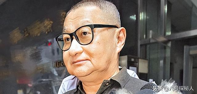 包养情人无数，娶初中同学女儿为妻，玩老婆闺蜜，嗜色如命的富豪
