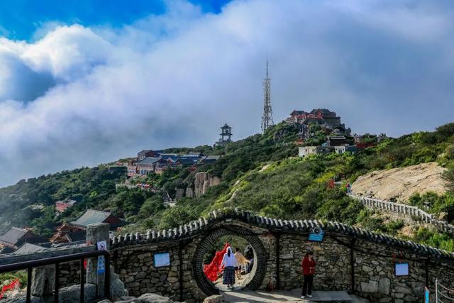 登初秋泰山，揽日出云海浩渺盛景
