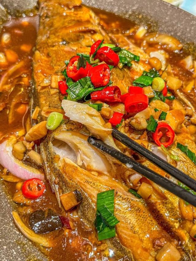 和老伴去安徽歙县住了一个月，我实话实说：跟想象中完全不一样