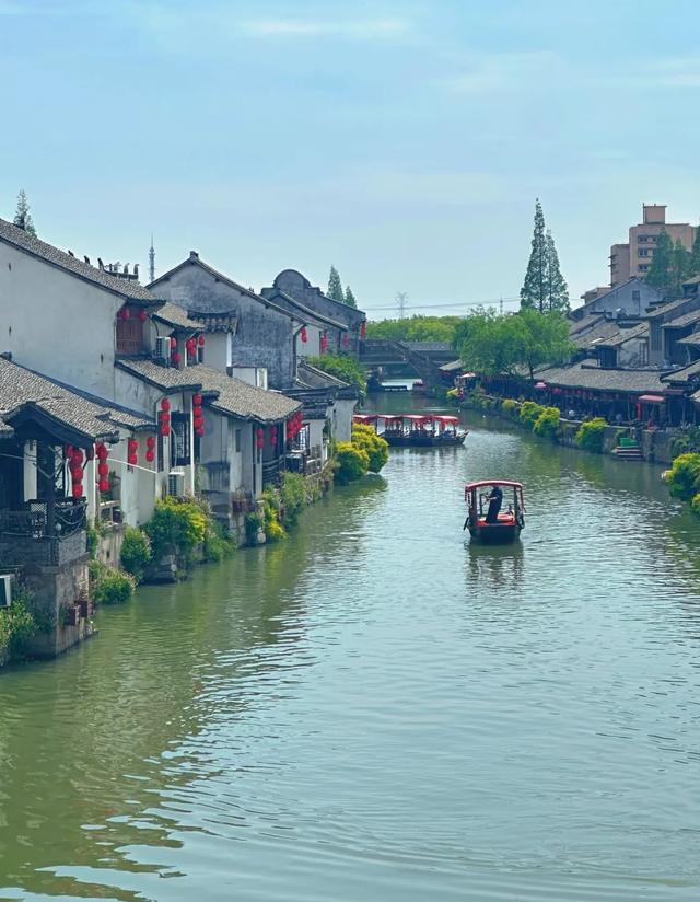 我是上海人，刚从金山区回来，实在忍不住想说：对金山的5点印象