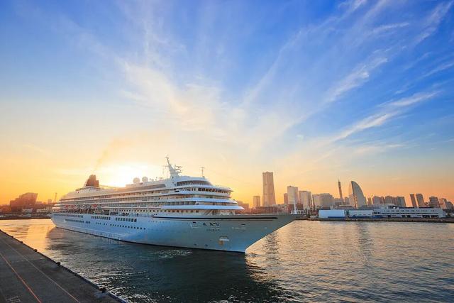 国产大邮轮宣布放弃停靠日本港口，取消明年日本航线